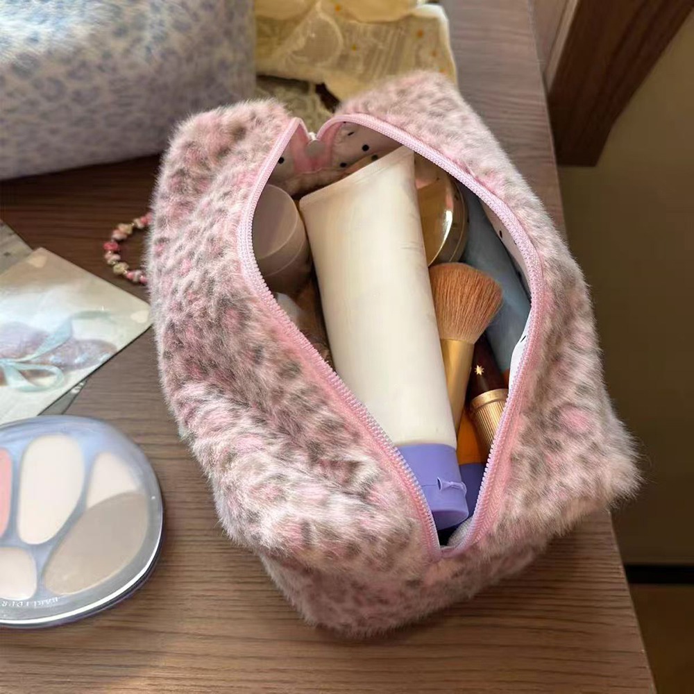 Cosmetic Bags - Tas Rias Berbulu Halus yang Tahan